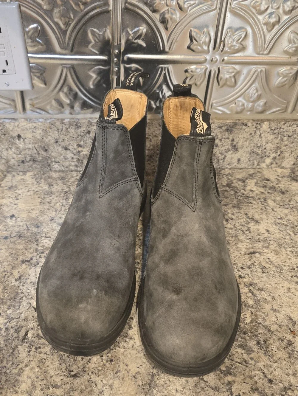 Blundstone 587 Men's Gray/Grey Rustic Black Chelsea Chunky Combat Boots Size 12